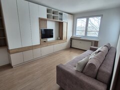 Veteranilor, Militari